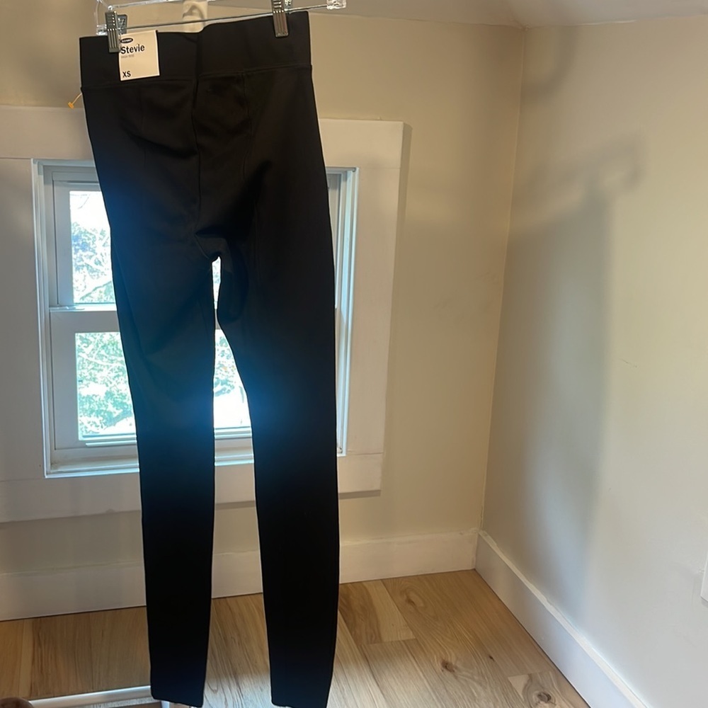 NWT- Old Navy Stevie High-Rise Pants Black, Size XS - Picture 4 of 4